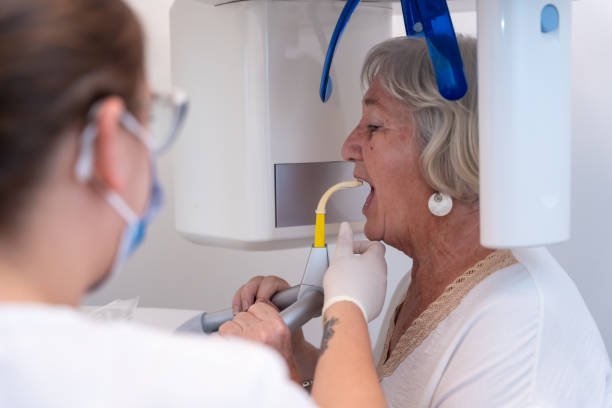 Best Emergency Dentist for Lost Fillings or Crowns in El Paso, IL